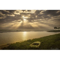 Le soleil inonde la baie de...